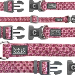 Adjustable dog collar, flowers