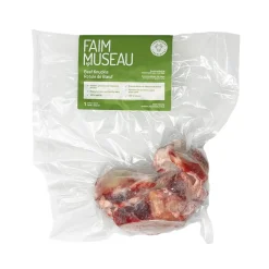 Beef kneecap bone, 815g