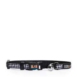 Checkboard designer cat collar