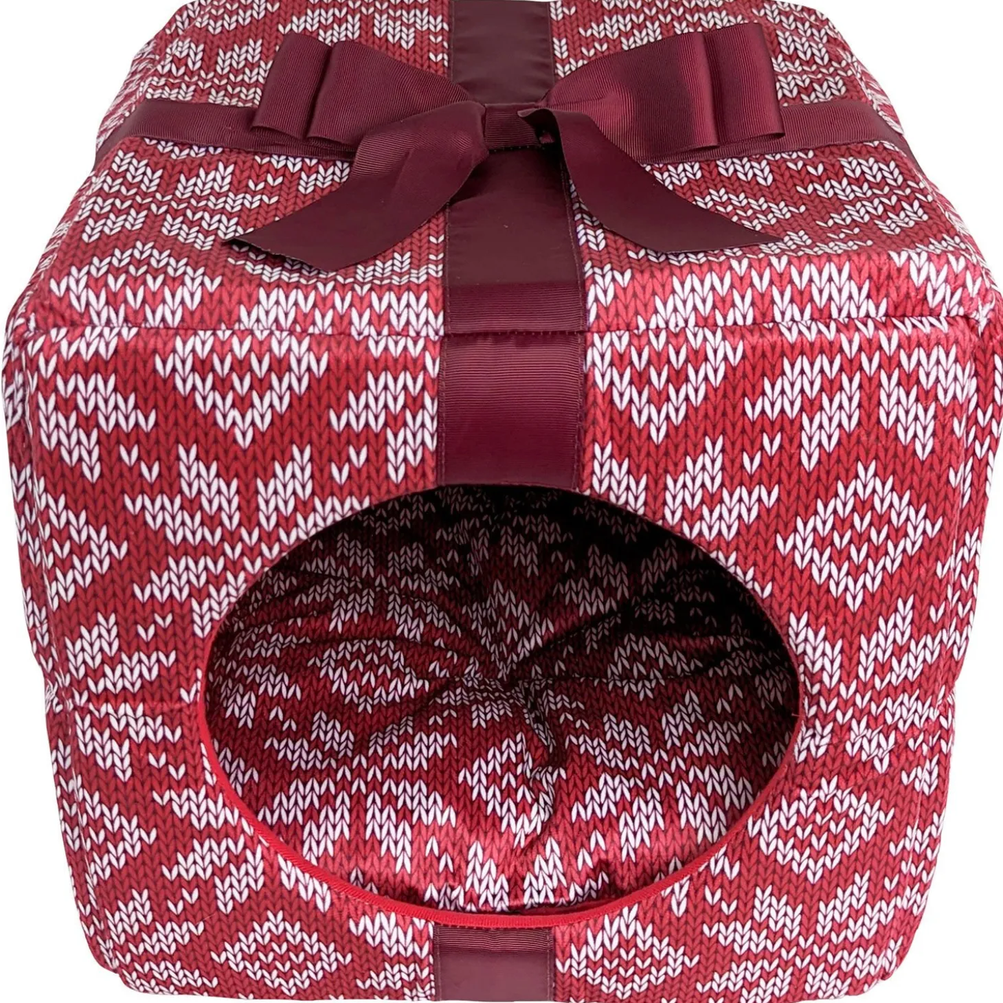 Gift-box Cat Hideout