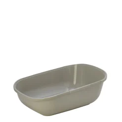 Grey open litter box with rim for easy access