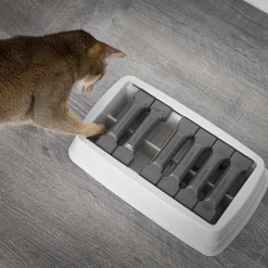 Interactive Sliding Feeder