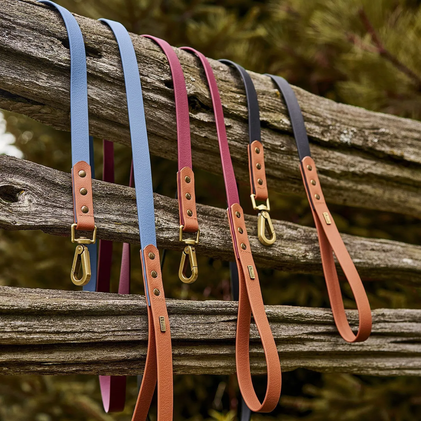 Luxe Waterproof Collar for Dogs, Cabernet