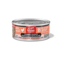 Salmon and Chicken Chunks and Shreds Entrée for Cats, 155 g